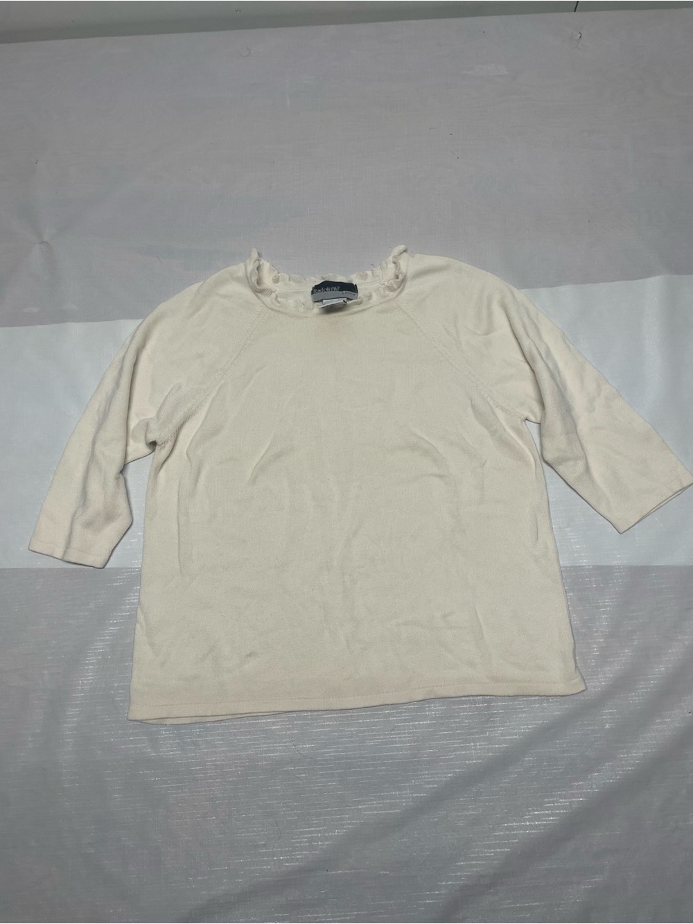 Women's Ruffle-Neck 3/4 Sleeve Tee in Cream Sz: Petite Large